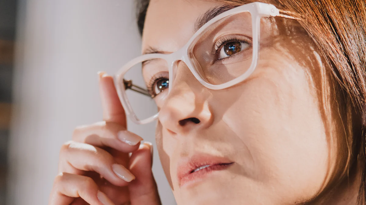 Choosing the Right Frames for Your New Glasses
